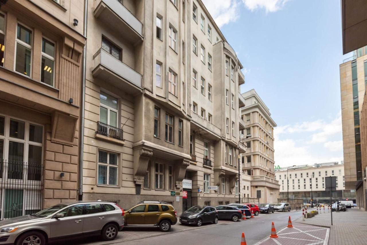 Boduena 4 - Elegant In Centre By Renters Butas *