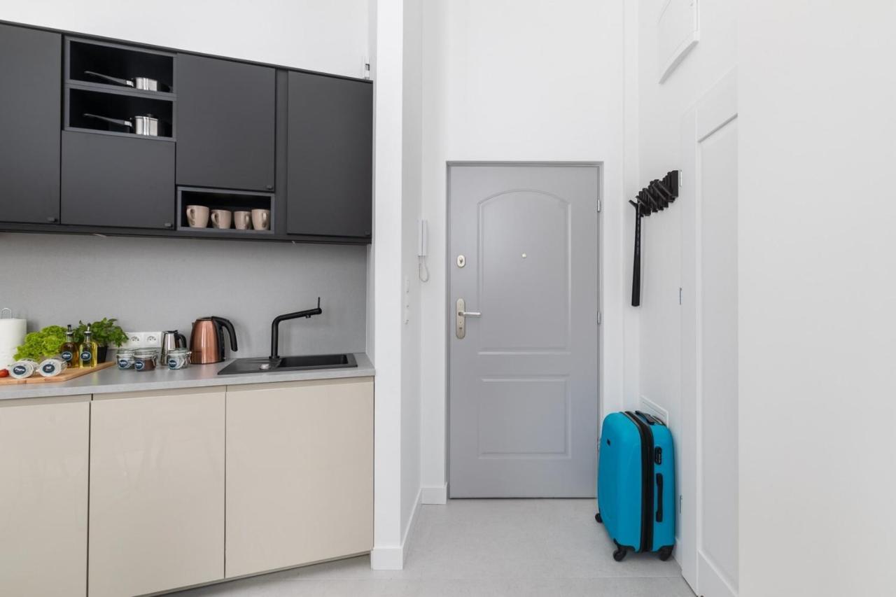 Boduena 4 - Elegant In Centre By Renters Apartment Warschau